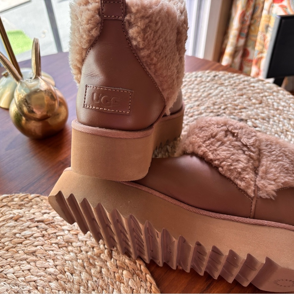 UGG Tan Shearling Winter Boots - Picture 8 of 8